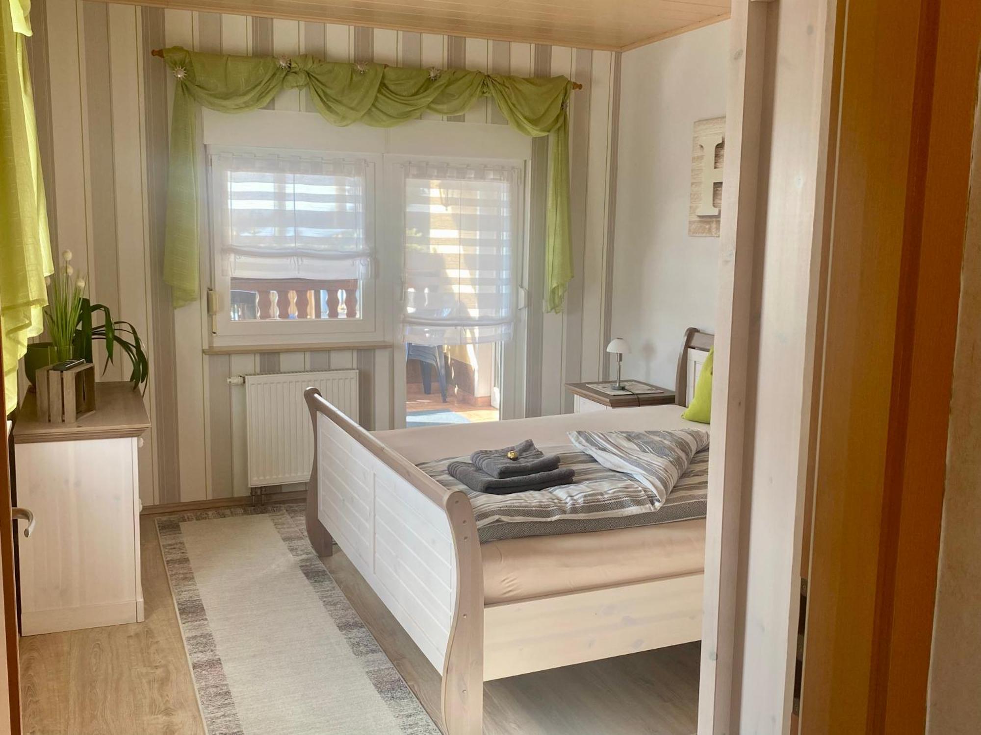 Ferienwohnung „Thea“ Bad Lausick Exteriör bild